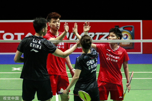 印尼队横扫日本队，黄鸭组合扛起全队