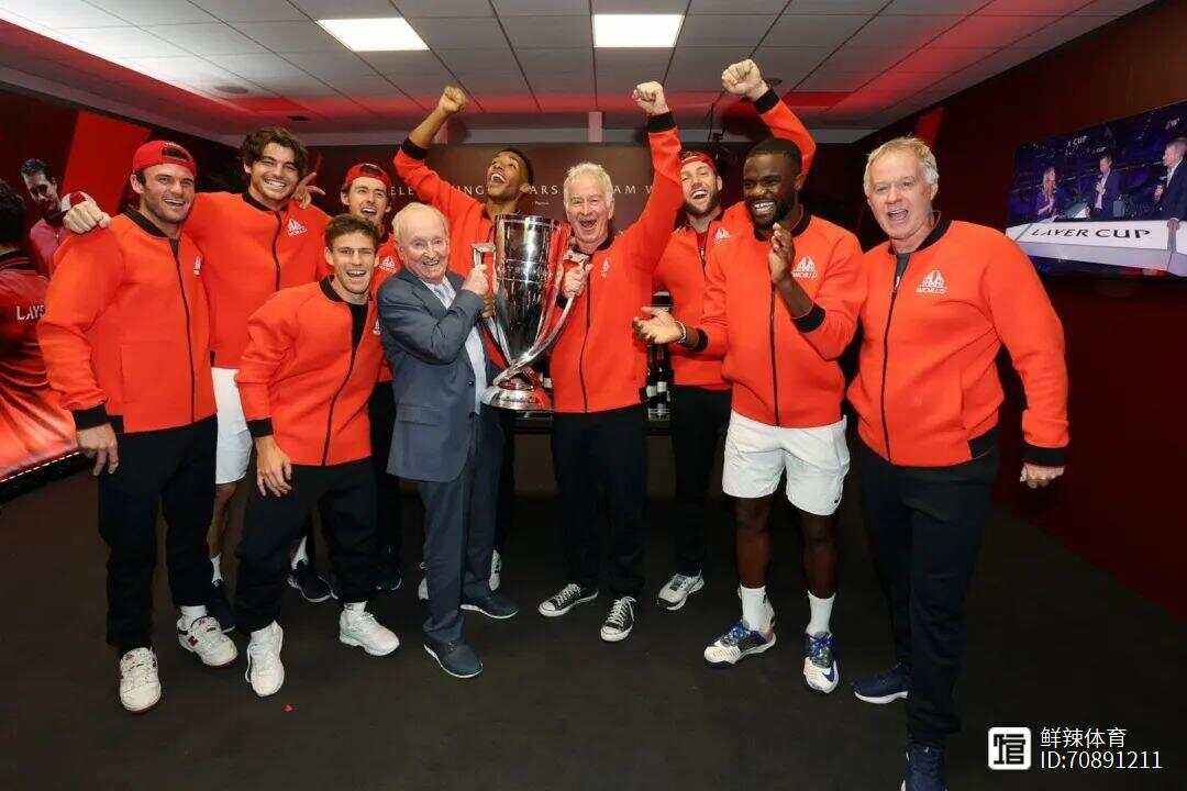 戴维斯杯翻盘拉沃尔杯,西西帕斯统治全场 戴维斯杯翻盘拉沃尔杯,西西帕斯统治全场