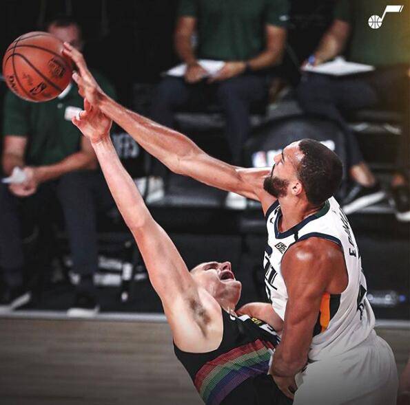 深圳队逆转天津队,米切尔惊艳四座 深圳队逆转天津队,米切尔惊艳四座