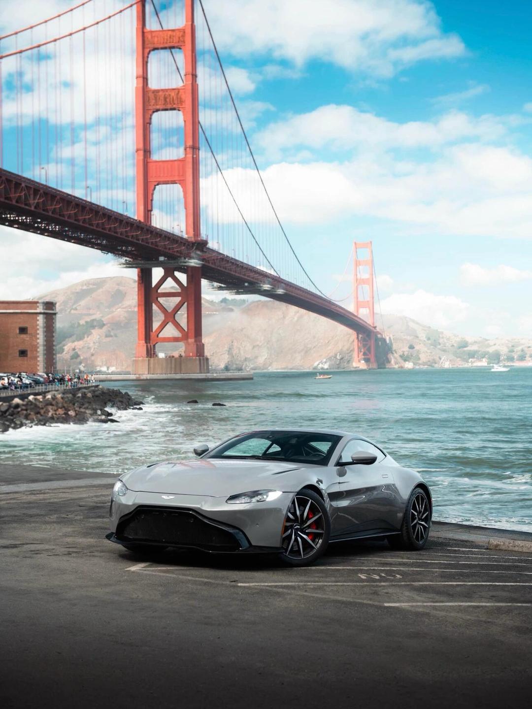 迈凯伦横扫阿斯顿马丁,诺里斯惊艳四座 迈凯伦横扫阿斯顿马丁,诺里斯惊艳四座