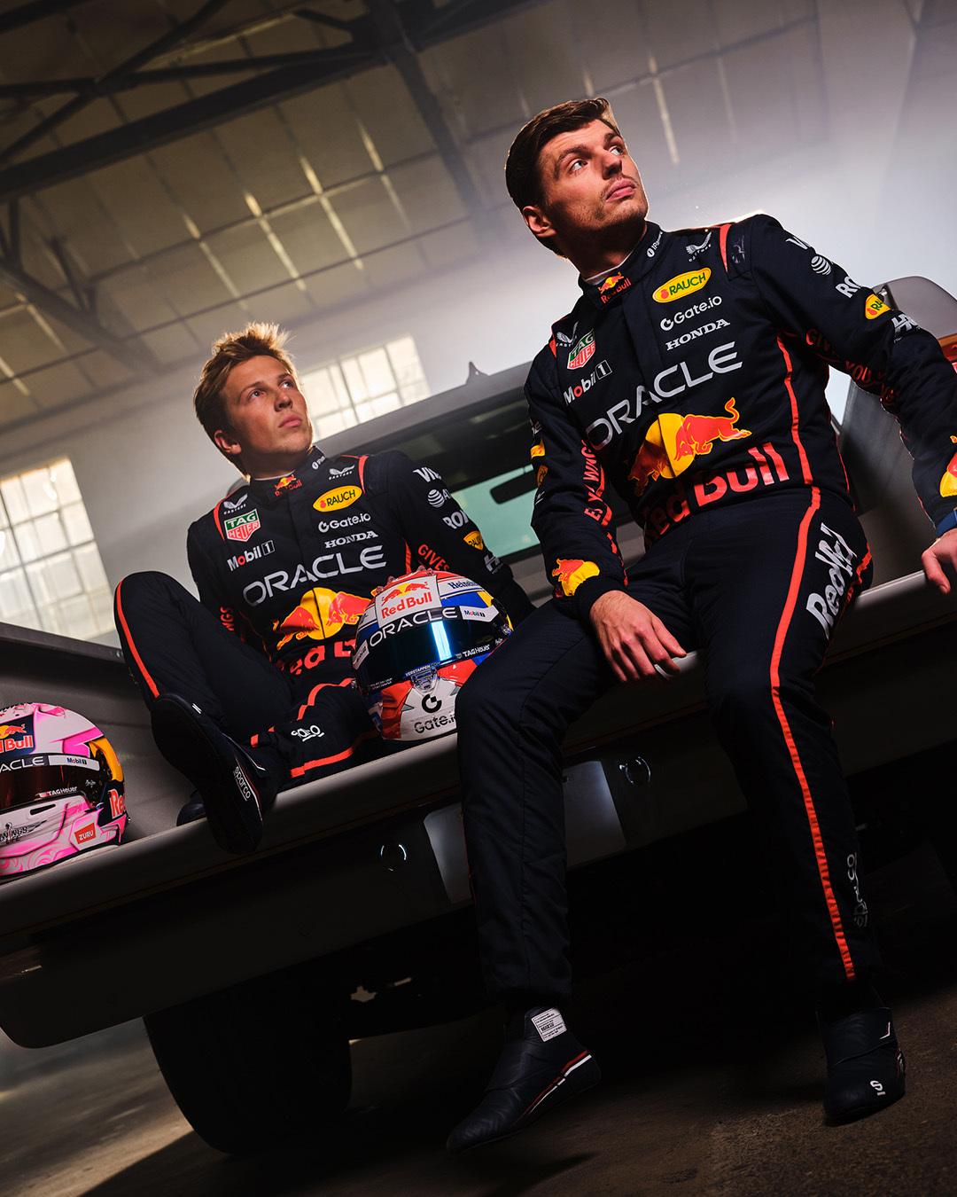 威廉姆斯险胜哈斯车队，周冠宇统治全场