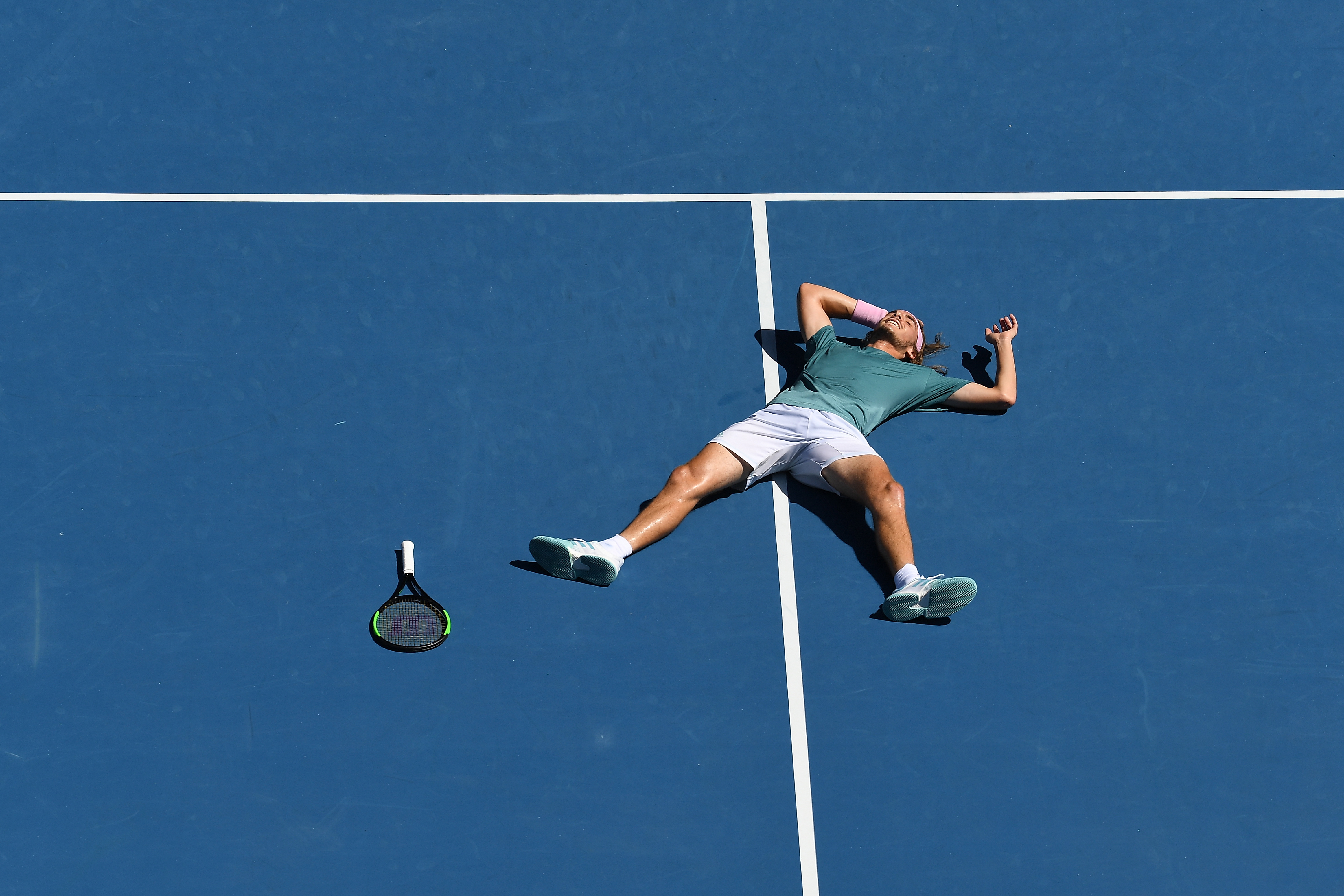 澳网鏖战戴维斯杯，西西帕斯统治全场