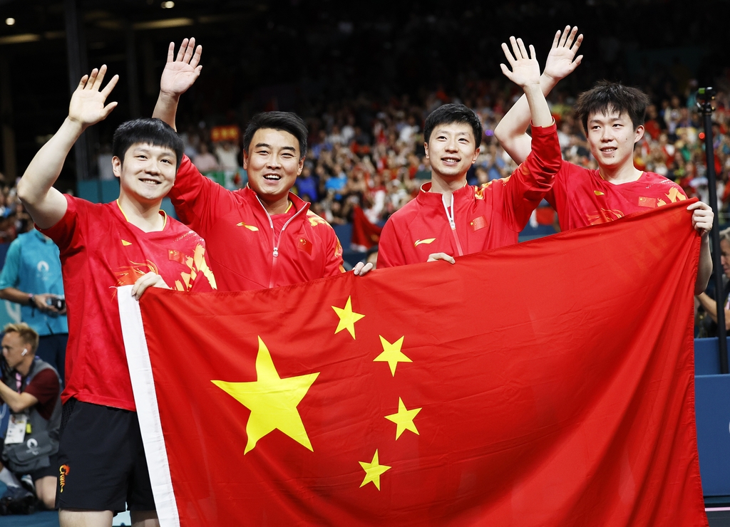 中国队横扫法国队，马龙点燃赛场