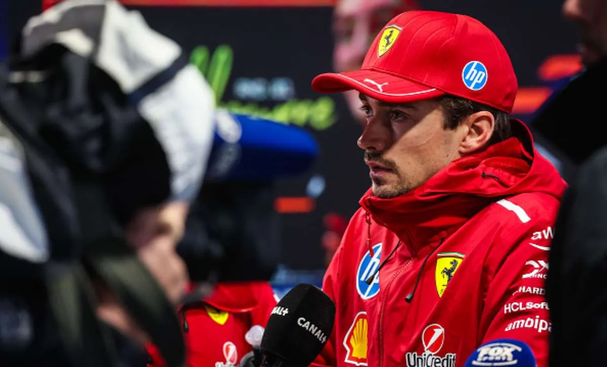 索伯车队险胜红牛二队,勒克莱尔统治全场 索伯车队险胜红牛二队,勒克莱尔统治全场