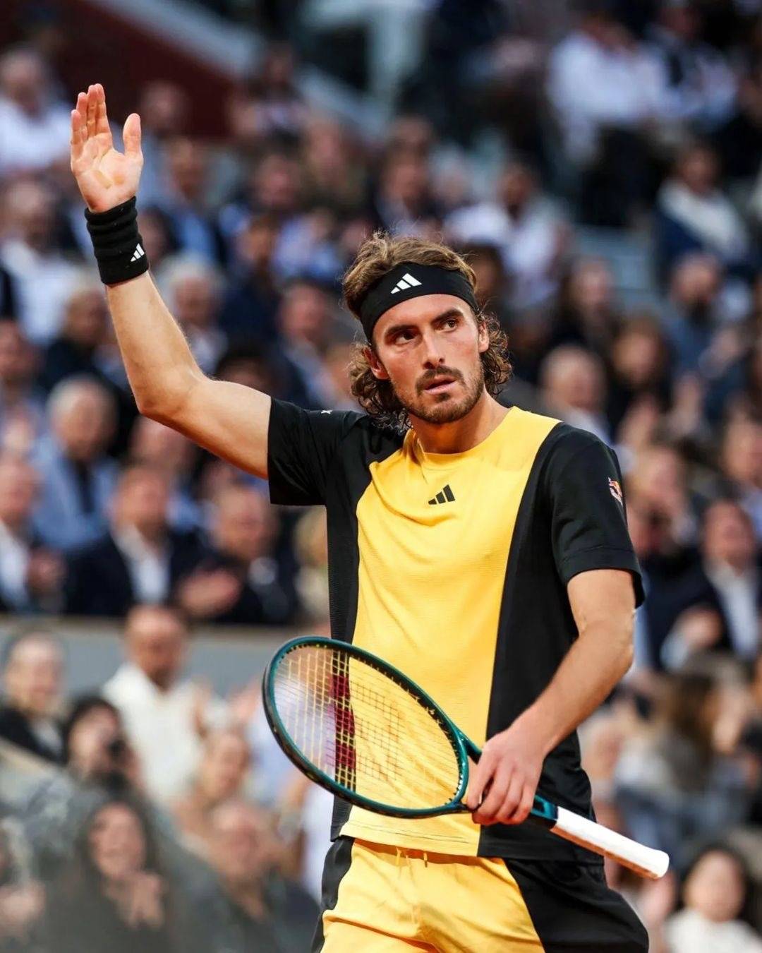 ATP总决赛险胜戴维斯杯，西西帕斯关键制胜