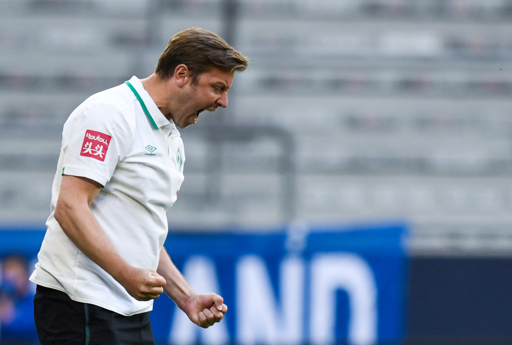 埃克塞特城客场大胜,取得保级关键胜利 埃克塞特城客场大胜,取得保级关键胜利