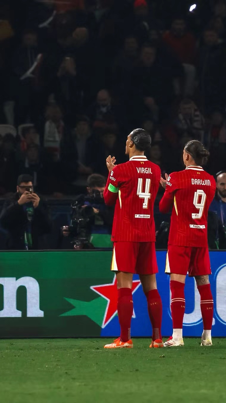 巴黎豪取大胜，一路向前晋级