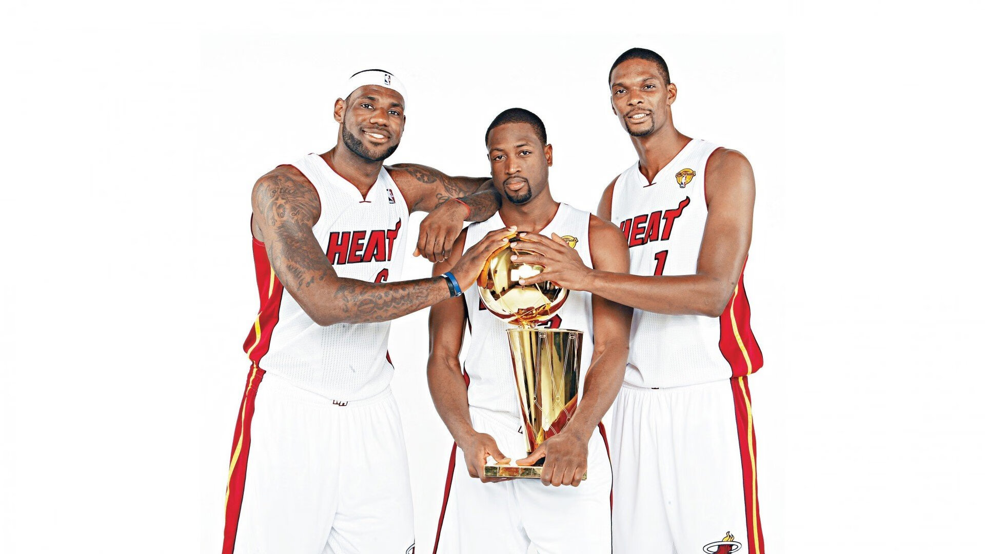 奥斯梅恩评分拉满却难救主，比利时式坚韧末节带走那不勒斯